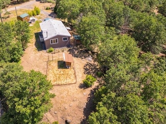 30303 Frisby Rd, Round Mountain, CA 96084
