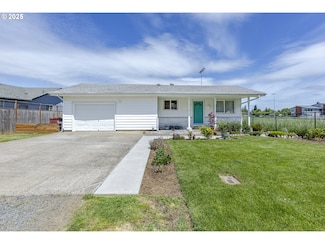 990 Barber Dr, Creswell, OR 97426