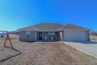 24090 Calhoun Rd, Shady Point, OK 74956