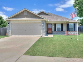 5721 E 146th St S, Bixby, OK 74008