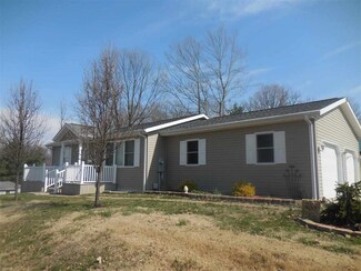 400 Walker St, Loogootee, IN 47553