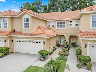 2256 Wekiva Village Ln, Apopka, FL 32703