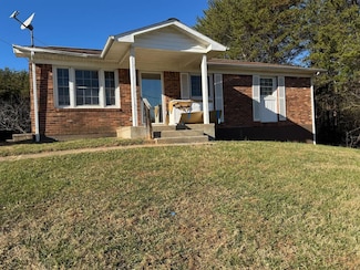 221 Cardinal Rd, Martinsville, VA 24112