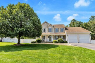 109 Filips Glen Dr, Manchester, NH 03109