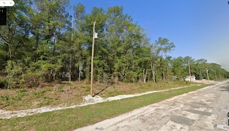 9142 N Dawn Way, Citrus Springs, FL 34434