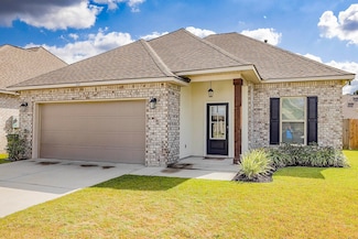 218 Sophie Dr, Houma, LA 70364