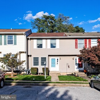 976 Sugar Maple St, Hampstead, MD 21074