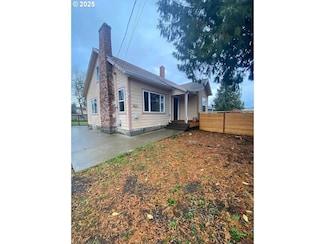 8821 SE Henderson St, Portland, OR 97266