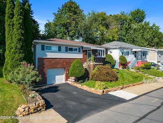 130 Taroli St, Old Forge, PA 18518