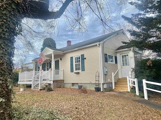 7766 Thomas Spring Rd, Bridgewater, VA 22812
