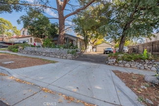 2465 Florencita Ave, Montrose, CA 91020