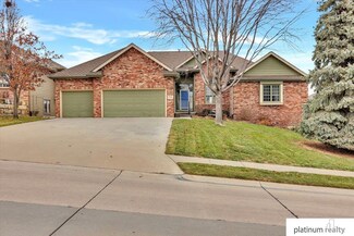 17116 Washington St, Omaha, NE 68135