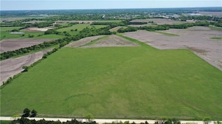 0 Rt 2 N A, Iola, KS 66749