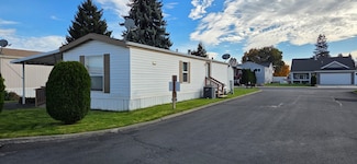 7303 N Crestline St Unit 49, Spokane, WA 99217