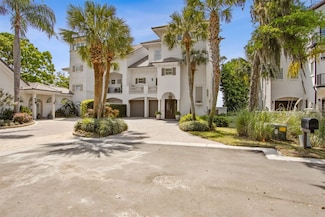 165 Long Point Dr, Fernandina Beach, FL 32034