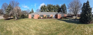 2459 Daffodil St NE, Canton, OH 44705