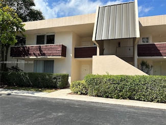 2701 S Palm Aire Dr Unit 104, Pompano Beach, FL 33069