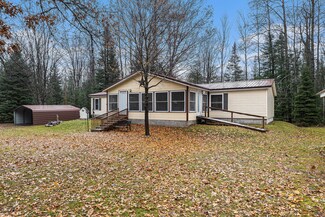 5524 Chickasaw Trail, Frederic, MI 49733
