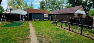 932 Home Park Blvd, Waterloo, IA 50701