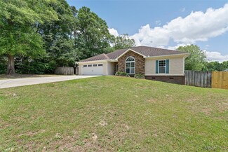 208 Sandy Hills Ct, Ozark, AL 36360