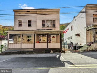 260 Mill Creek Ave, Pottsville, PA 17901