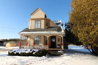 167 Bennoch Rd, Orono, ME 04473