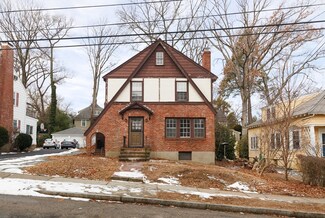 179 Woodcliff Rd, Newton Highlands, MA 02461