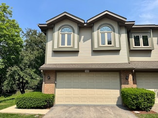 1009 Arbor Ct, Mount Prospect, IL 60056