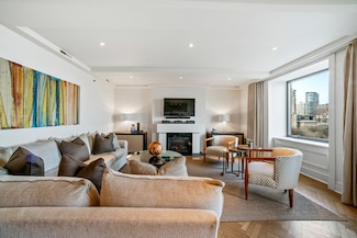 160 Central Park S Unit 1214, New York, NY 10019
