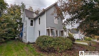 128 Van Buren St, Jamestown, NY 14701
