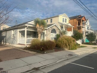 111 N Monroe Ave, Margate City, NJ 08402