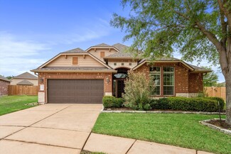 18326 Redoak Manor Ln, Cypress, TX 77433