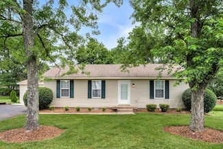 308 Custer Ct, Smyrna, TN 37167