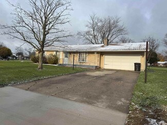 3031 Frosch Dr, Fort Wayne, IN 46816
