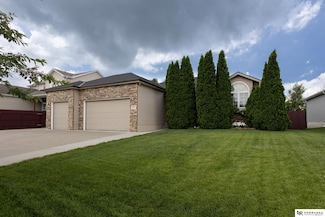 5411 N 15th St, Lincoln, NE 68521
