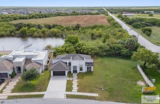 7004 Lago Vista Blvd, Olmito, TX 78575