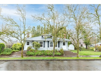2817 N Bryant St, Portland, OR 97217