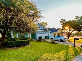 5 Palao Rd, Pensacola, FL 32507