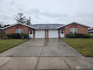 5640 Elgin Roof Dr, Dayton, OH 45426