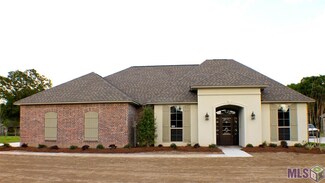855 Esperanza Dr, Port Allen, LA 70767