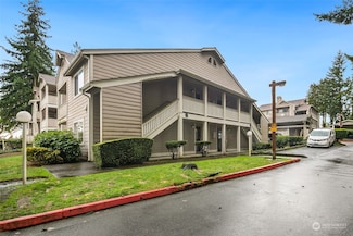 215 100th St SW Unit C107, Everett, WA 98204