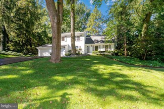 3712 Bent Branch Rd, Falls Church, VA 22041