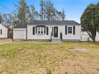 64 Border St, West Warwick, RI 02893