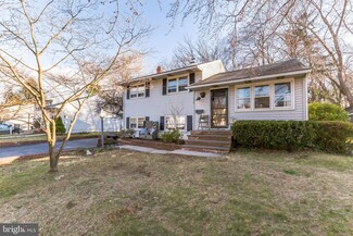 1130 Wagoner Dr, Wilmington, DE 19805