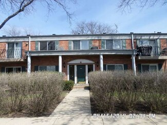 2307 S Goebbert Rd Unit B208, Arlington Heights, IL 60005