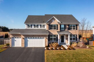 27029 Ashgate Crossing, Plainfield, IL 60585