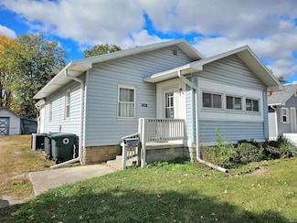2205 N Walnut St, Muncie, IN 47303