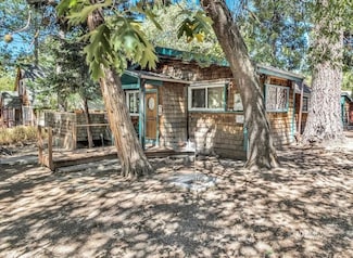 52740 Sylvan Way, Idyllwild-Pine Cove, CA 92549