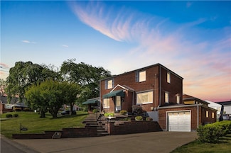 320 Pinevue Dr, Monroeville, PA 15146