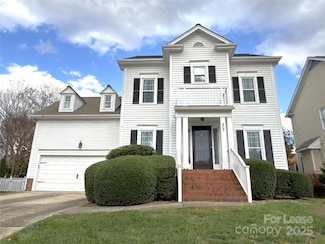 805 Stargard Ct, Charlotte, NC 28270